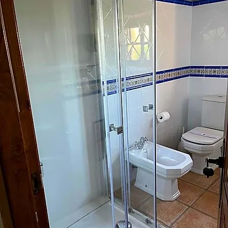 Hotel San Tirso Novales